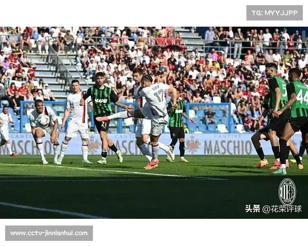 米兰前锋莱奥伤情确认，将缺席对阵萨索洛一役